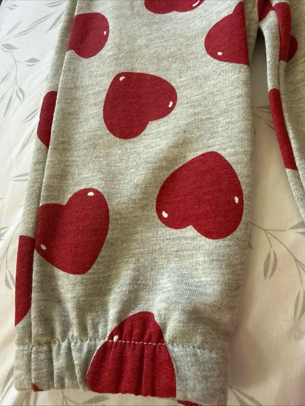 Girls Grey and Red Heart Race Pajama Set NWT